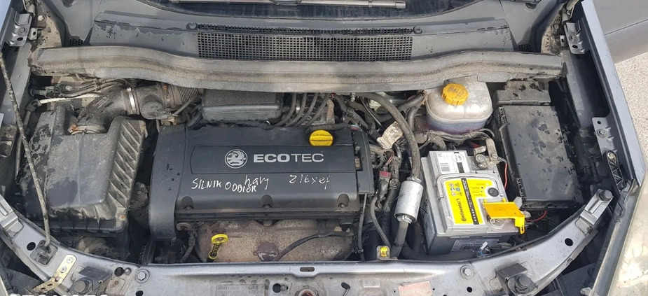 Opel Zafira cena 9500 przebieg: 384072, rok produkcji 2005 z Szamotuły małe 137